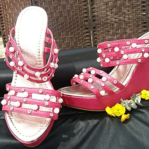 Reneeze Shoes - PINK BLING WEDGE HEELS